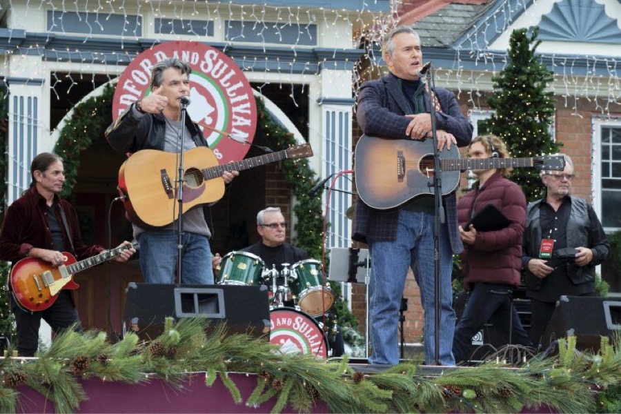 One December Night Sees Bruce Campbell As A Retired Rock Star on Hallmark Channel