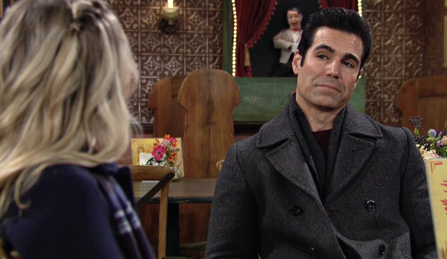 The Young and the Restless Spoilers: Sharon Settled For Rey - Time To Move On With Chelsea?