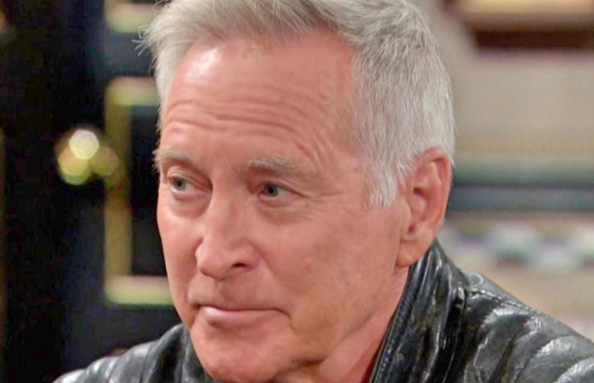 Days of Our Lives Spoilers UPDATE Thursday, March 16: Roman Reaches Out, John Visits Paul, Steve Visits Andrew, A Visitor Arrives