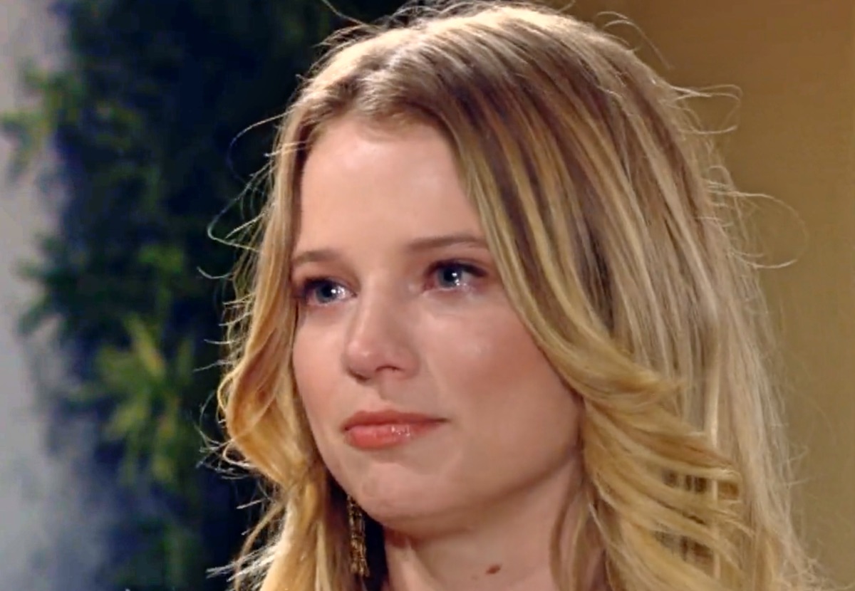 The Young And The Restless Spoilers: Summer Faces The Music, Kyle Doesn't Care?