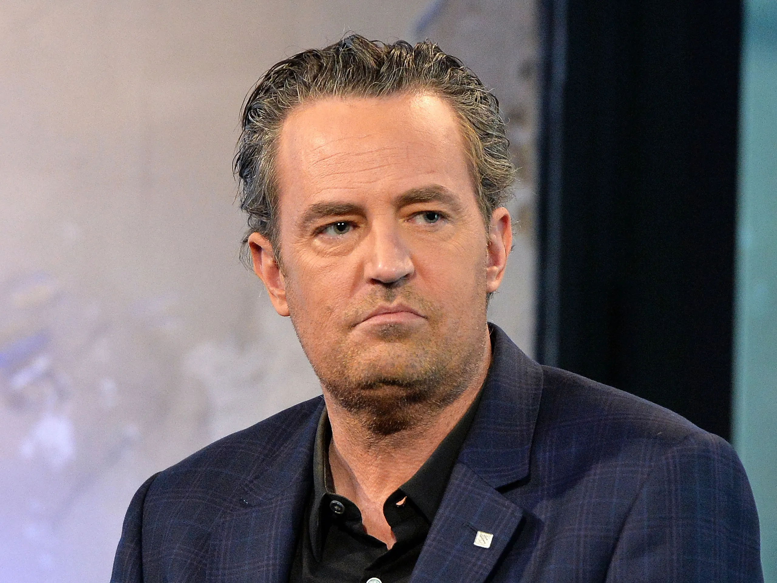 Friends Star Matthew Perry Dead At Age 54 5460