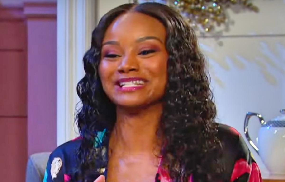 DOOL Spoilers Update Friday, December 29: Chanel Frets, Sarah Worries, Holly Hides Pills, Leo’s Job Request