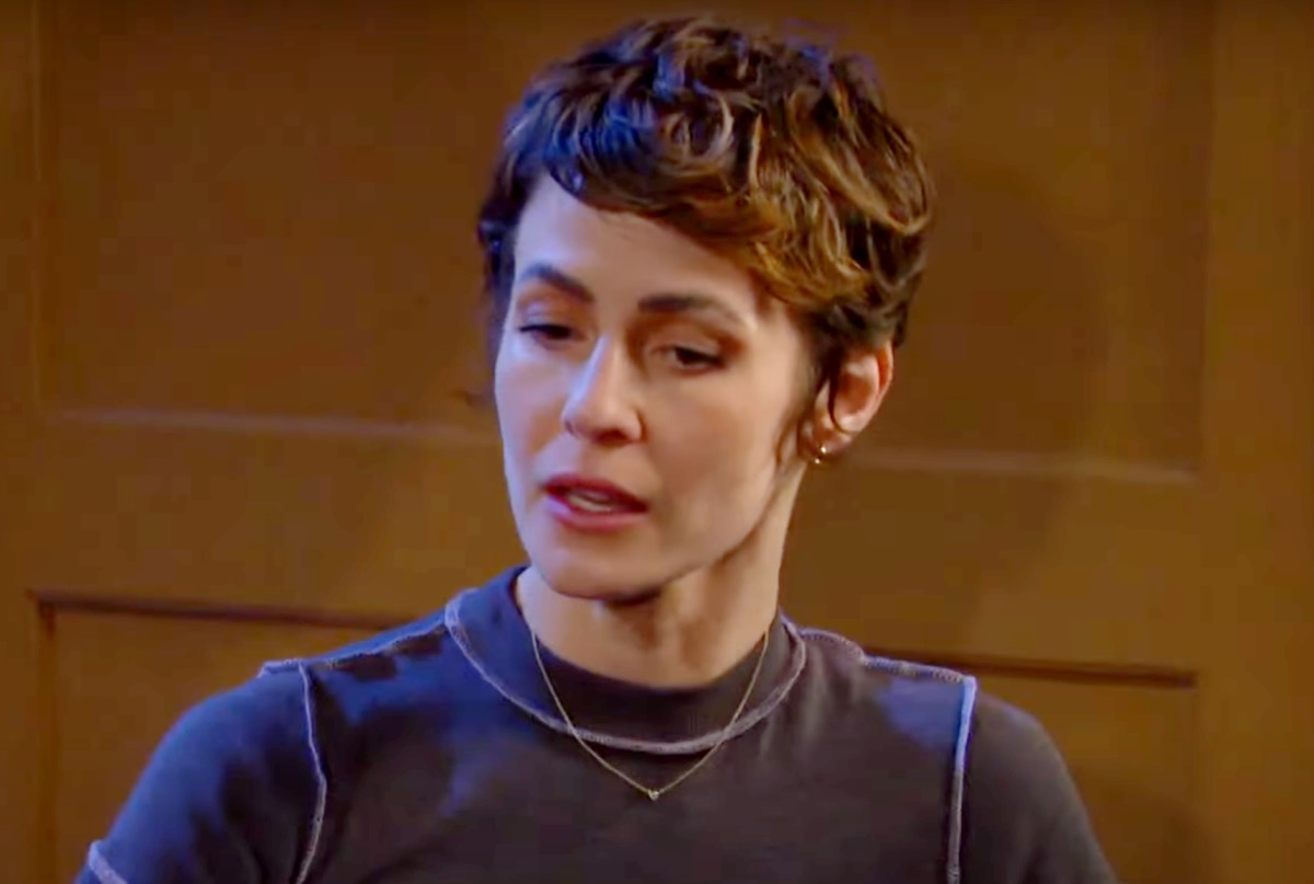 Days Of Our Lives Spoilers Wednesday, February 28: Sarah Supports Xander, Holly Wakes Up, Kristen And Alex Meet, Chad Comforts Stephanie