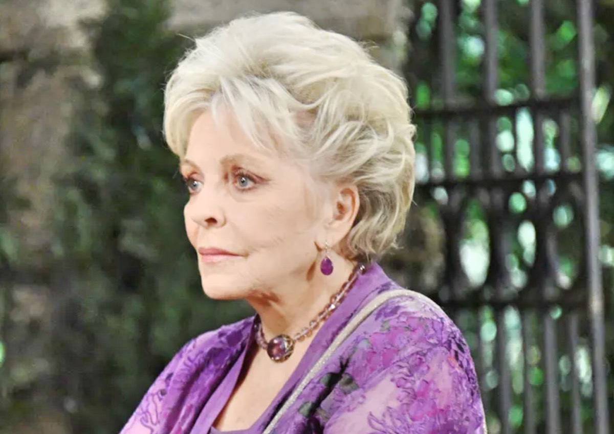 Days Of Our Lives Spoilers Monday, April 15: Julie Seeks Shelter, Stefan Hires Sloan, Tate’s Public Apology