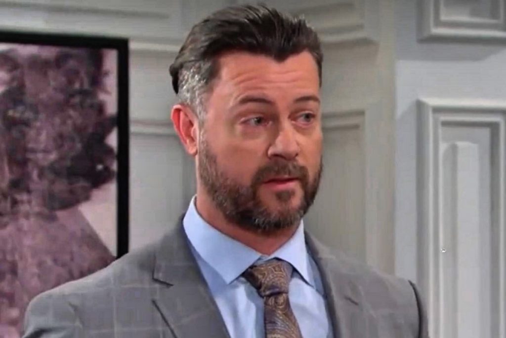 Days Of Our Lives Spoilers EJ Witnesses A Kiss, Leo Spies On Holly