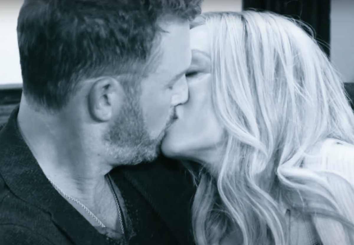 Days Of Our Lives Spoilers: Theresa And Brady Heat Up, Kristen And Alex Cool Down, Julie’s Advice, Clyde’s Story