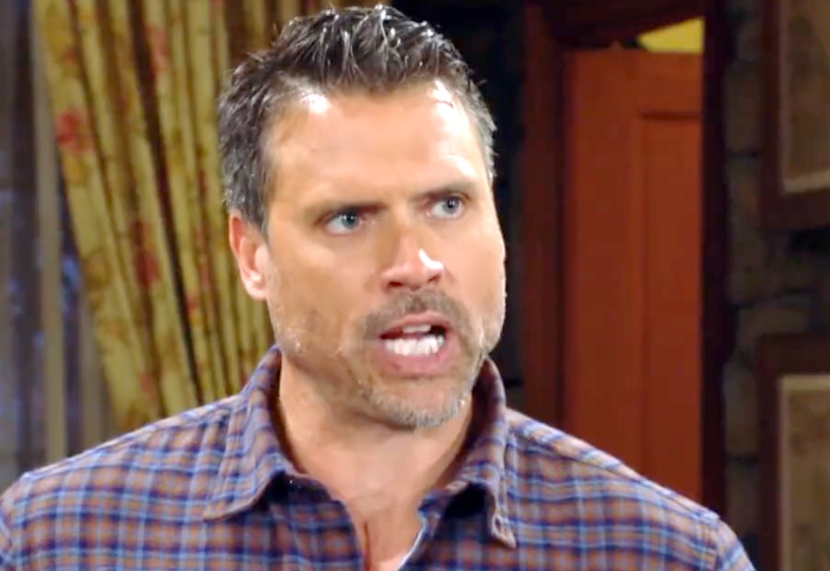 The Young and the Restless Spoilers: Kyle Goes Nuclear On His Family