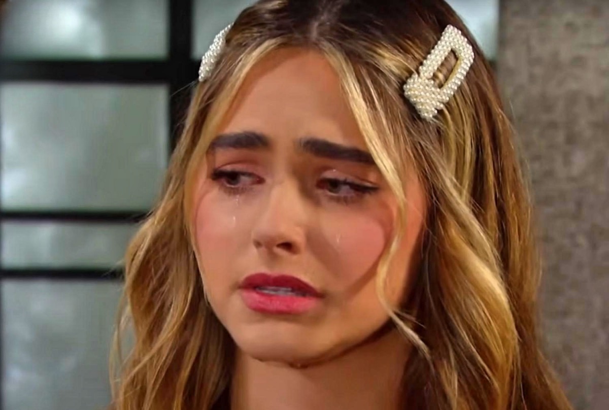 Days of Our Lives Spoilers Next 2 Weeks: Jennifer Returns, Abigail Twist, XARAH Tragedy, Fiona Destroys Evidence