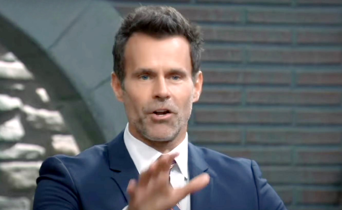 General Hospital Spoilers: Congressman Scandal, Drew & Willow's Kiss Goes Viral?