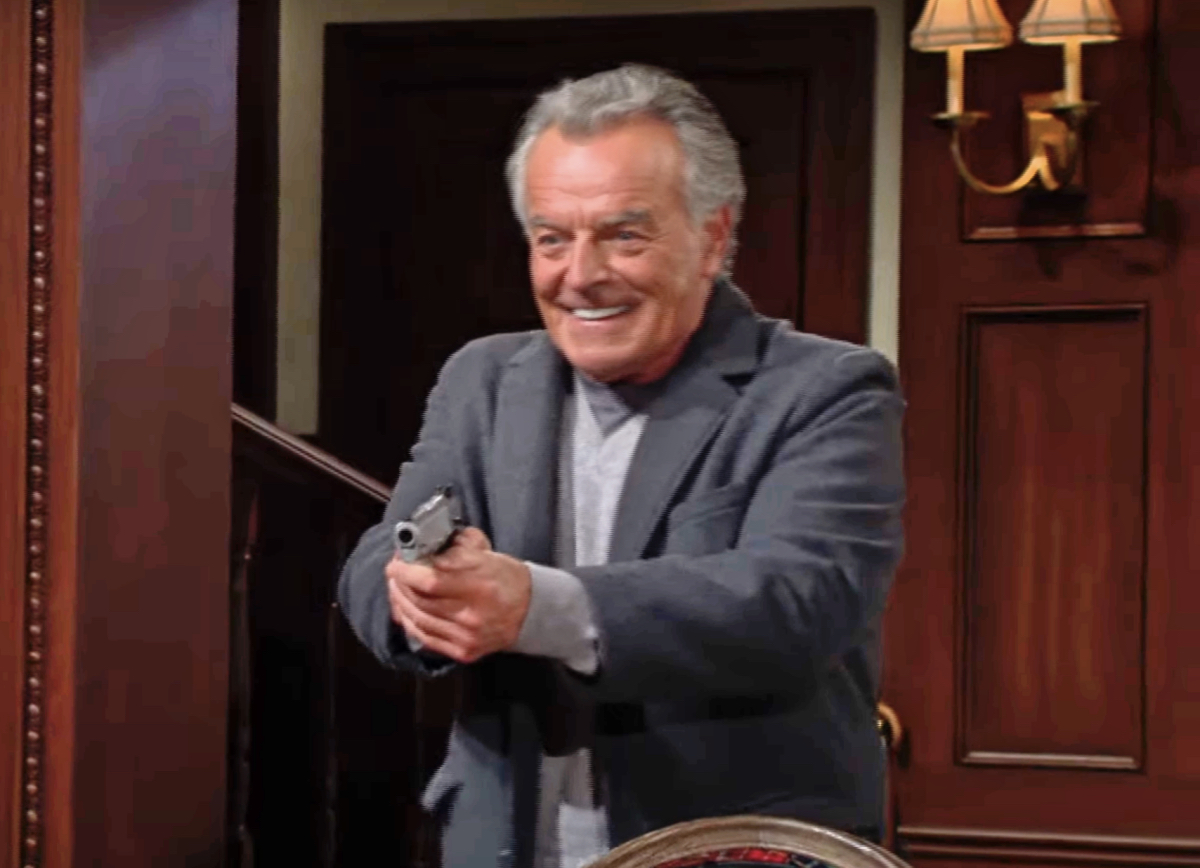The Young And The Restless Spoilers: Mariah Offers To Trade Herself For Tessa And Aria, Will Ian Agree?