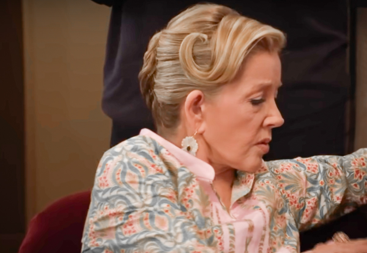 The Young And The Restless Spoilers Monday, July 28: Nikki In Peril, Lily Taken Hostage, Amanda Goes Rogue & Calls Cops