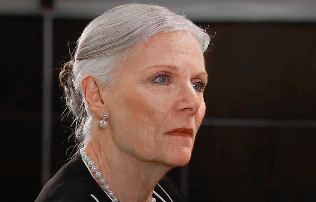 General Hospital Spoilers: Tracy Brings Ronnie to Tears — Will She Lose Her Family's Support?