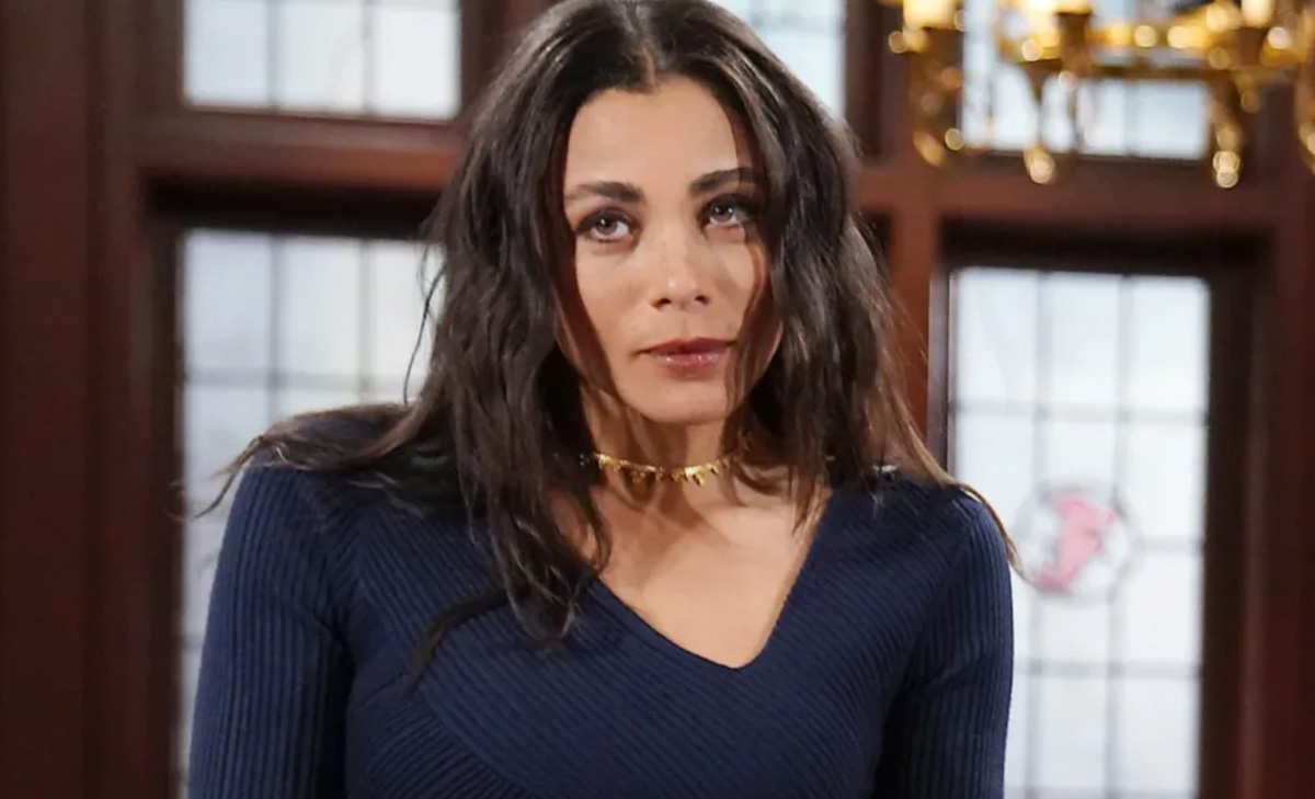 The Bold and The Beautiful Spoilers: Daphne’s Past Comes Back to Haunt Her, Dashing Frenchman on the Way?!