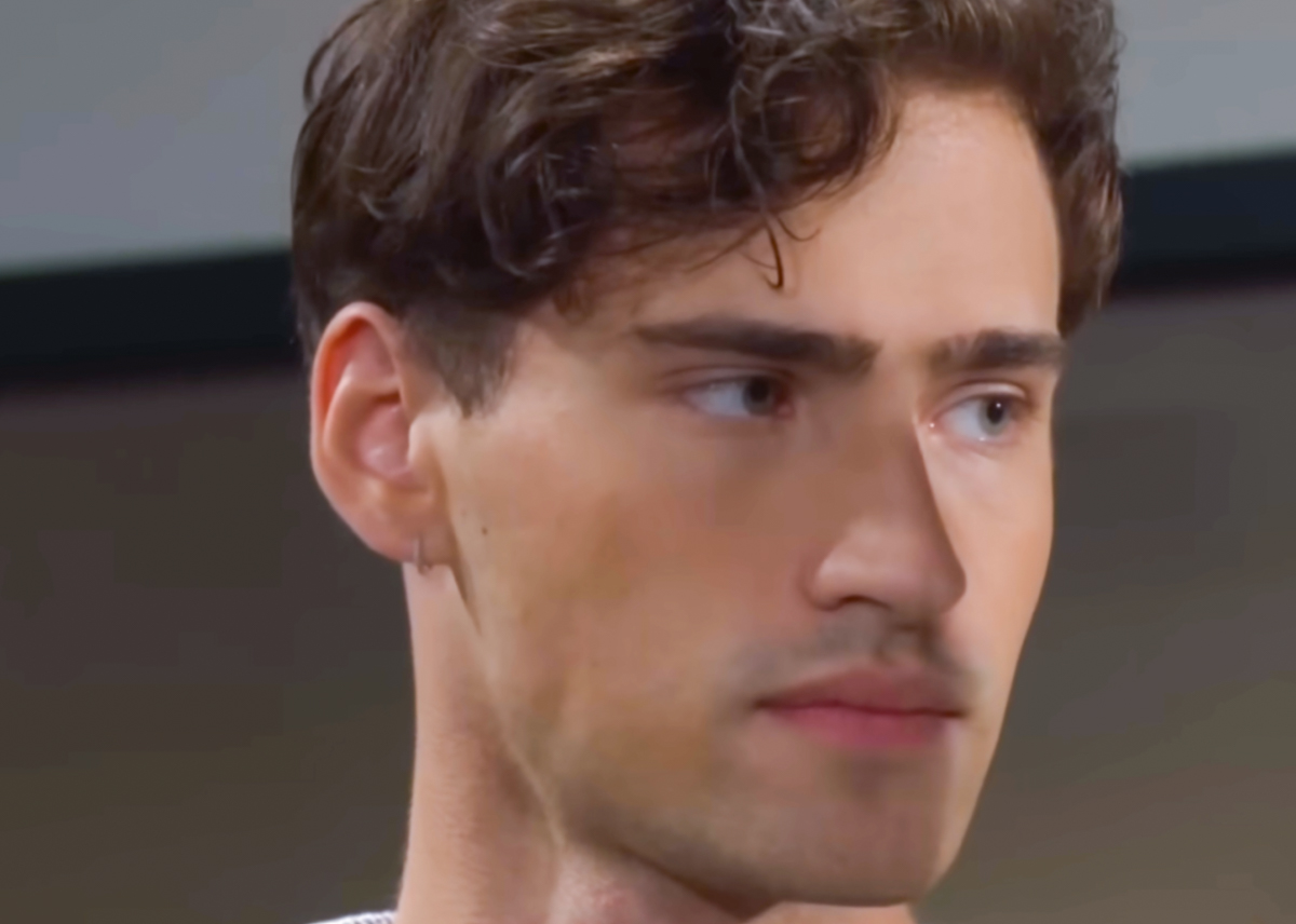 The Bold And The Beautiful Spoilers: Deke Helps Dylan Unmask Her Phone Tormentor?