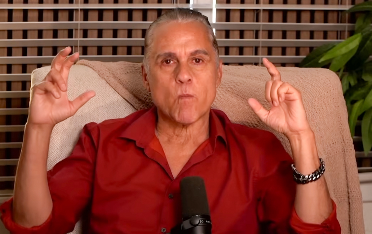 General Hospital Fans Think Maurice Benard Just Embarrassed Himself With This One Move
